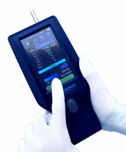 Contador De Particulas Portatil 3888 en mano